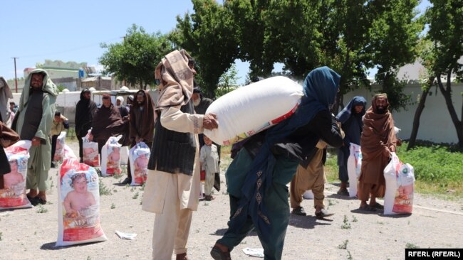 کمک رسانی