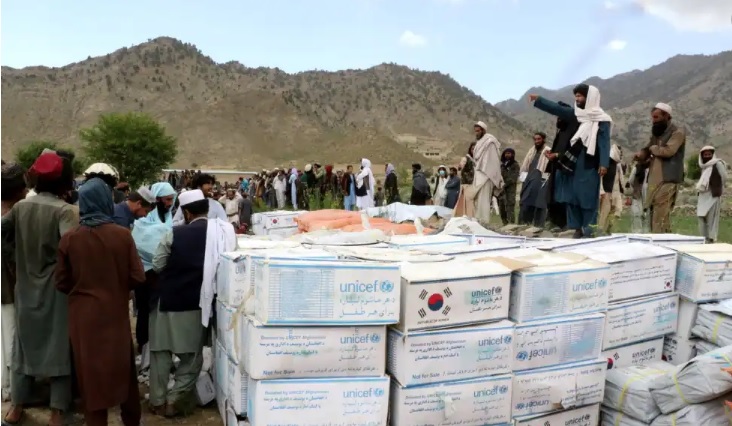 کمک بشردوستانه