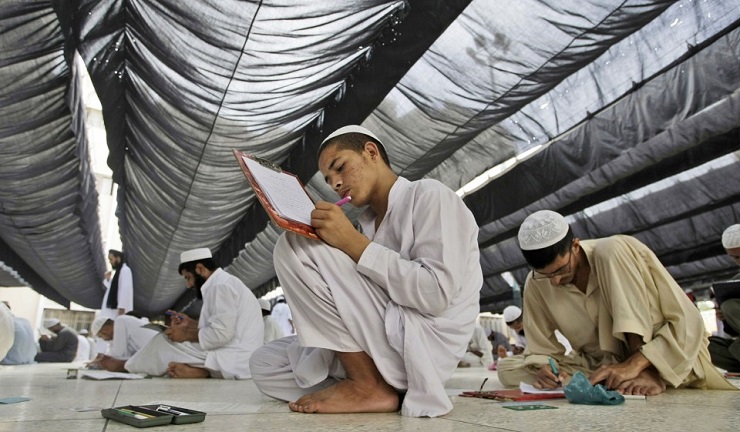 امتحان در پاکستان