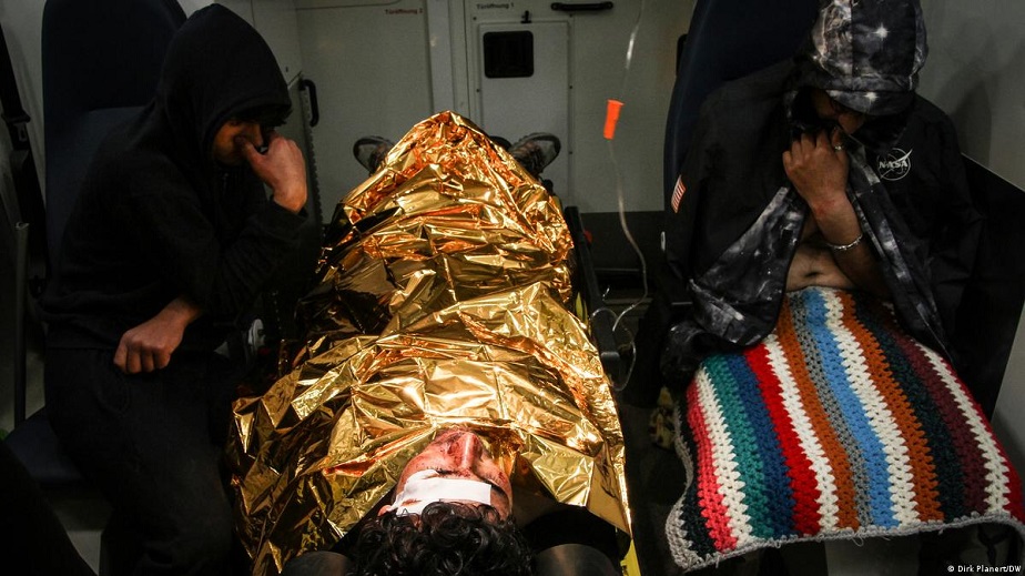 مهاجران زخمی