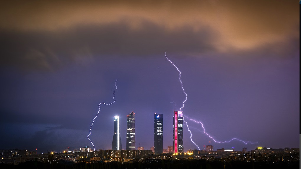 طوفان