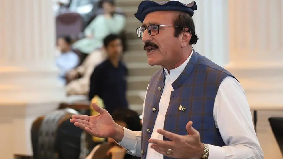 انور زیب خان