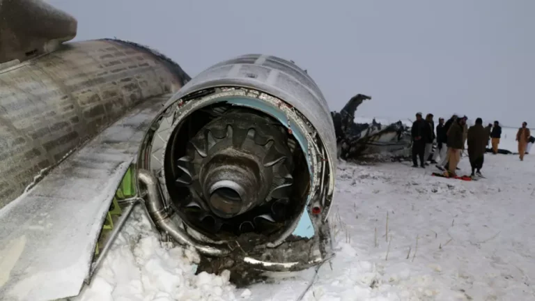 Confirmada la muerte de dos de los ocupantes del avión siniestrado el sábado en el norte de Afganistán AVION
