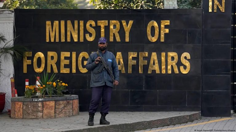 Pakistán convoca reunión de emergencia tras ataques de Irán pakistan