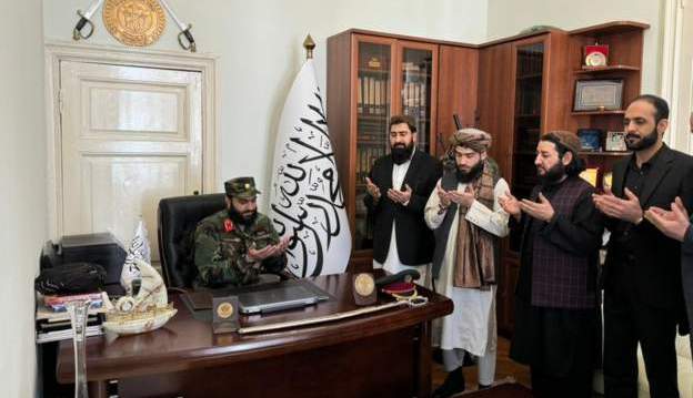 El agregado militar talibanes