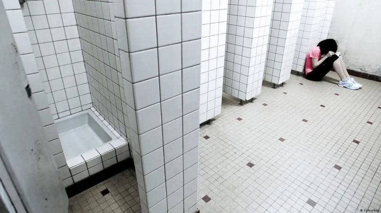 Policía en Austria investiga a 17 personas por abuso sexual cometido contra niña de 12 años Acoso sexual