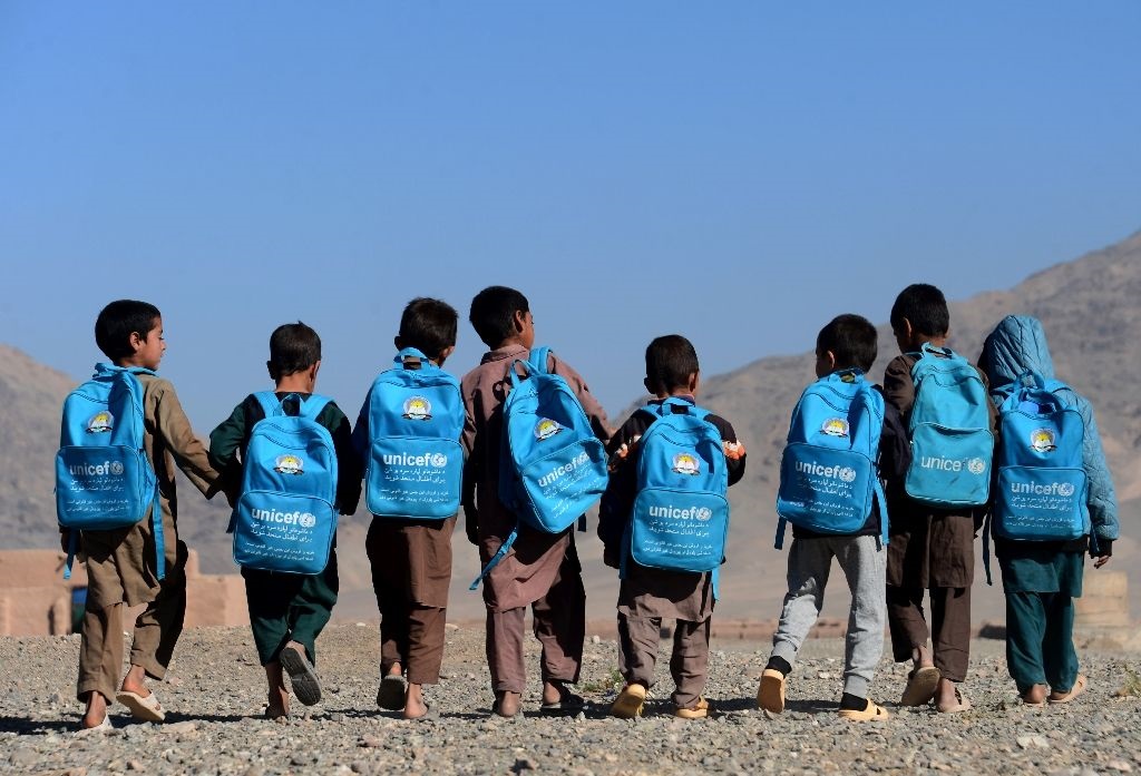 niños