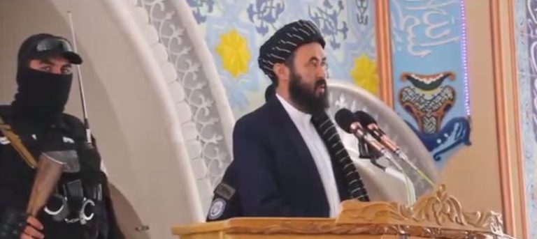 Enfrentamiento entre los guardaespaldas de Abdulatif Nazari y las fuerzas talibanes; ambas partes se insultaron “étnicamente”
