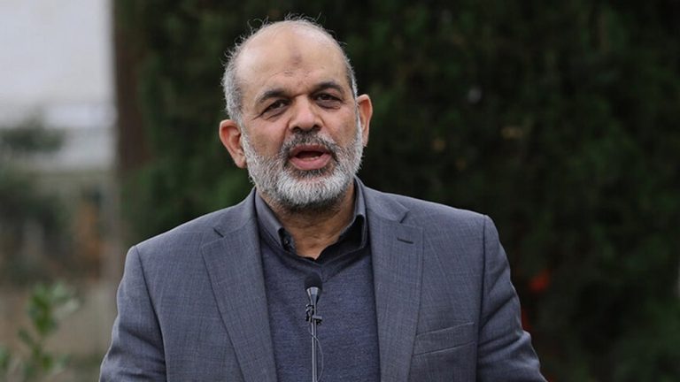 Argentina pide la detención del Ministro de Interior de Irán