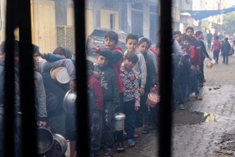 Naciones Unidas: Se suspende la distribución de alimentos en Rafah debido a la inseguridad