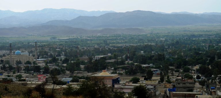 Militares paquistaníes atacan áreas de la provincia de Jost