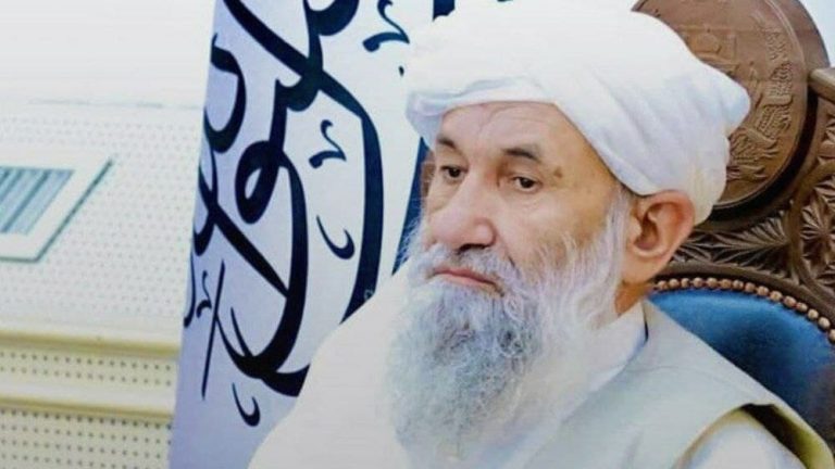El primer ministro de los talibanes expresa sus condolencias por la muerte del presidente de Irán