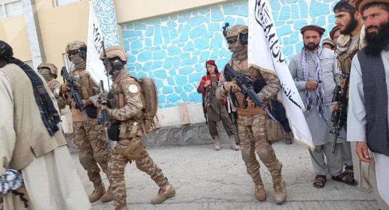 Los talibanes han detenido a un activista civil de la ciudad de Kabul