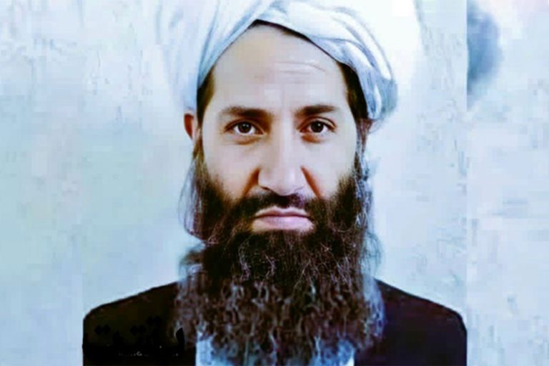 Mujahid: El líder talibán tiene consideraciones científicas sobre su imagen