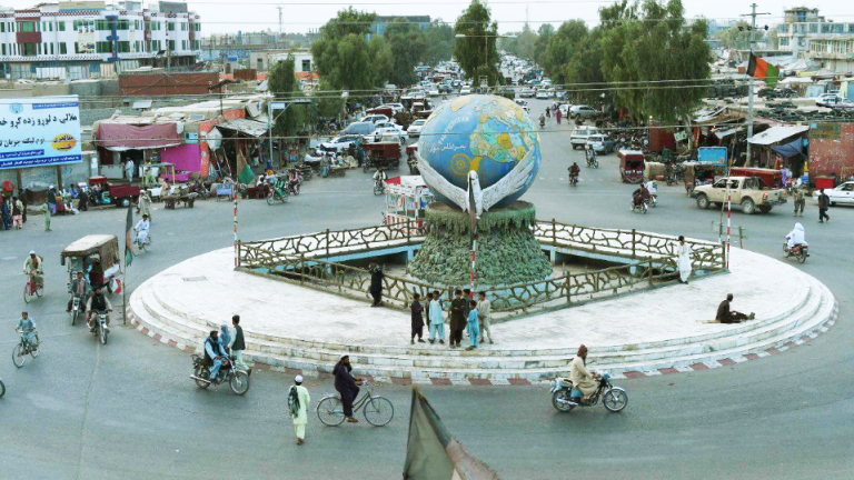 Asesinato de militares del antiguo gobierno; Un ex militar en Helmand fue asesinado