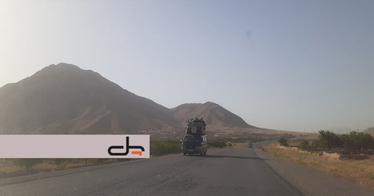 Seis personas murieron en un accidente de tráfico en Samangan
