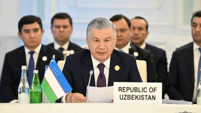 El presidente de Uzbekistán: el mundo ha olvidado a Afganistán