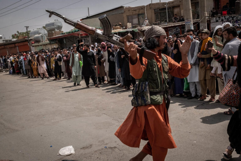 Ahmad al-Sharaa, Mullah Hibatullah: ¡Cada pueblo tiene lo que merece!