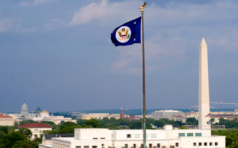 Departamento de Estado de EE. UU.: Estados Unidos no apoya los conflictos armados en Afganistán