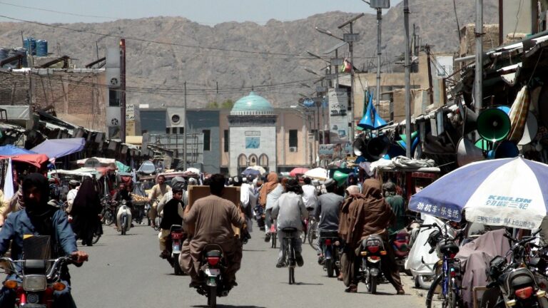 Matrimonio forzado; una joven se suicida en Kandahar