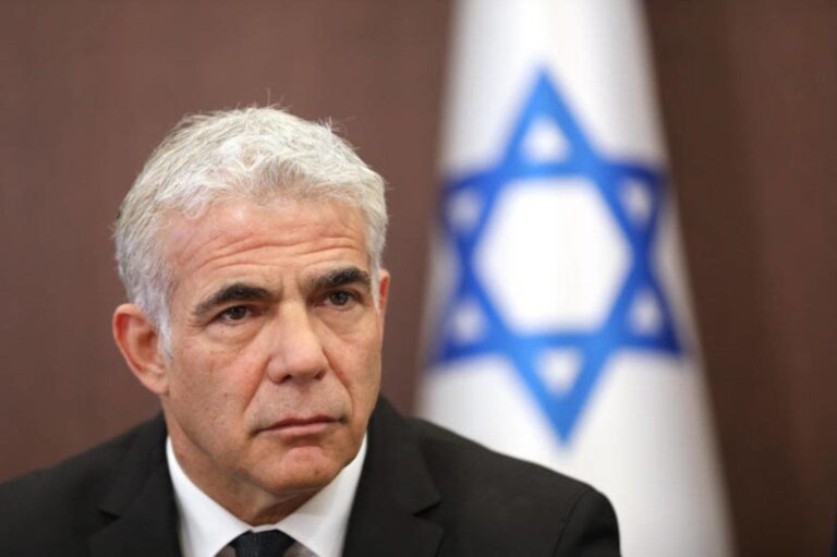 Líder de la oposición de Israel: Se debe atacar las instalaciones petroleras de Irán