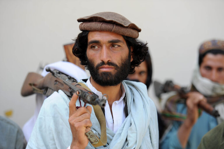 Confusión de los Talibanes de Tayikistán entre Califato y Emirato: ¿Se ha desintegrado el grupo Jamaat Ansarullah? Talibanes de Tayikistán