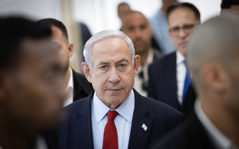 El Primer Ministro de Israel advierte a los hutíes de Yemen