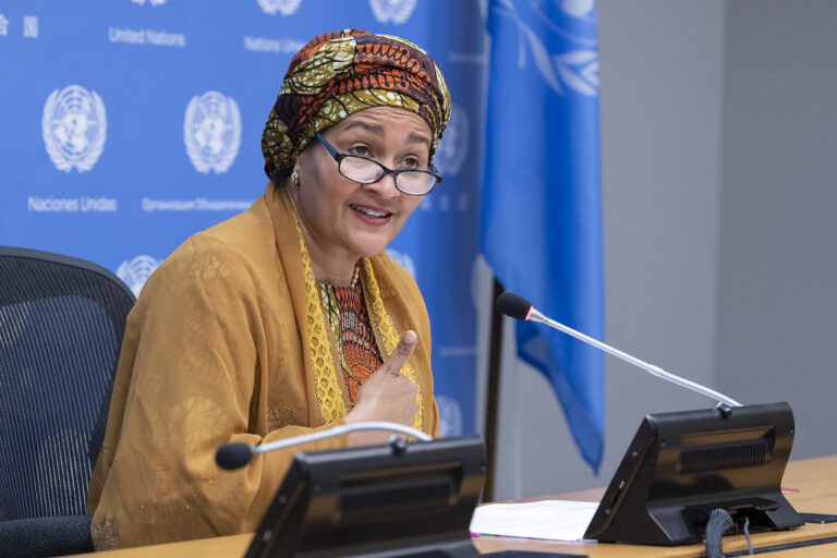 Funcionaria de la ONU: Los ataques de los talibanes contra los derechos de las mujeres alcanzaron su punto máximo en 2024