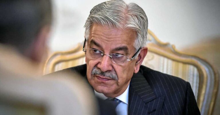 Khawaja Asif: Los talibanes de Afganistán han pedido dinero para expulsar al TTP