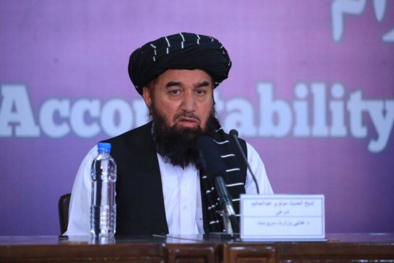 Advertencia del Ministro de Justicia de los talibanes: Nuestra tarea es implementar la Sharía, no convencer al mundo