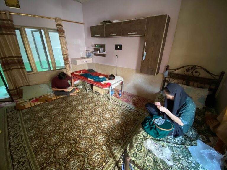 Prohibición de la educación para las niñas: una joven se suicida en Bamiyán