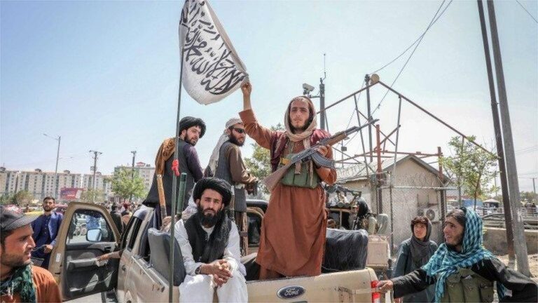 La crisis interna en los talibanes podría desencadenar un conflicto total, según The Telegraph