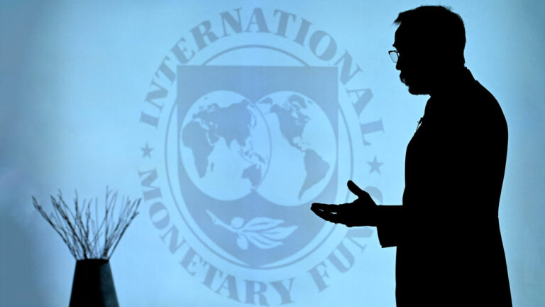 El Fondo Monetario Internacional ha celebrado una reunión sobre la evolución económica de Afganistán