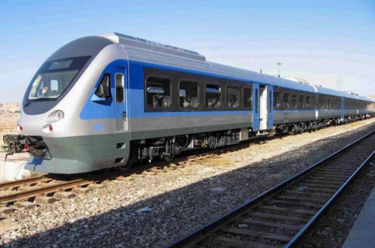 Funcionario iraní anuncia la apertura de una nueva ruta ferroviaria hacia Afganistán