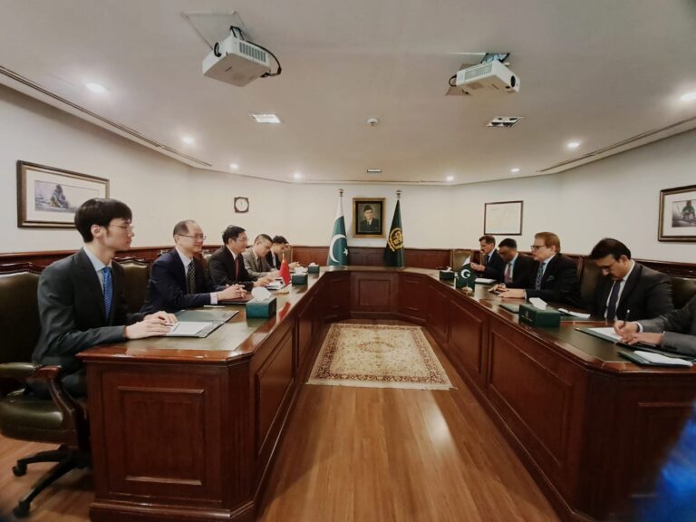 Representantes de China y Pakistán expresan preocupación por las actividades de grupos terroristas en Afganistán