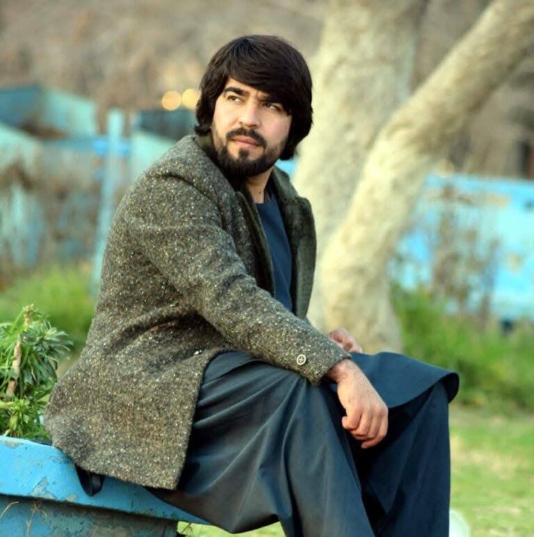 Hombres armados no identificados acribillan a tres miembros de una familia en Kabul