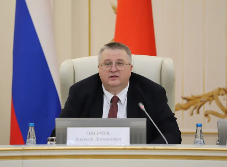 Funcionario ruso: La suspensión de los talibanes de la lista de grupos terroristas creará una oportunidad económica