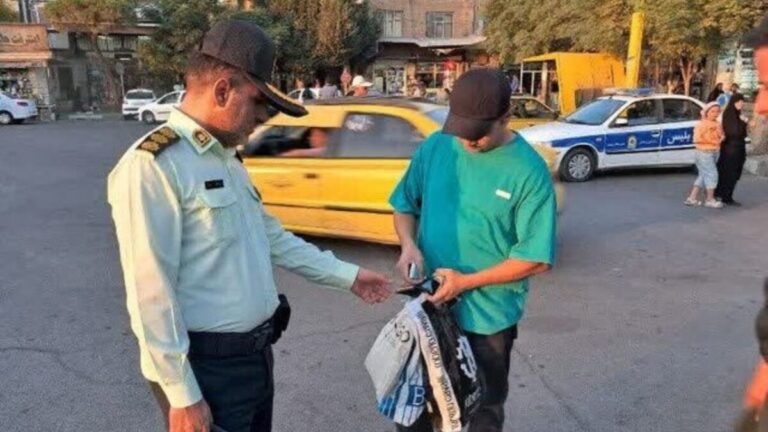 Los talibanes piden paciencia y tolerancia a Irán y Pakistán con los migrantes afganos