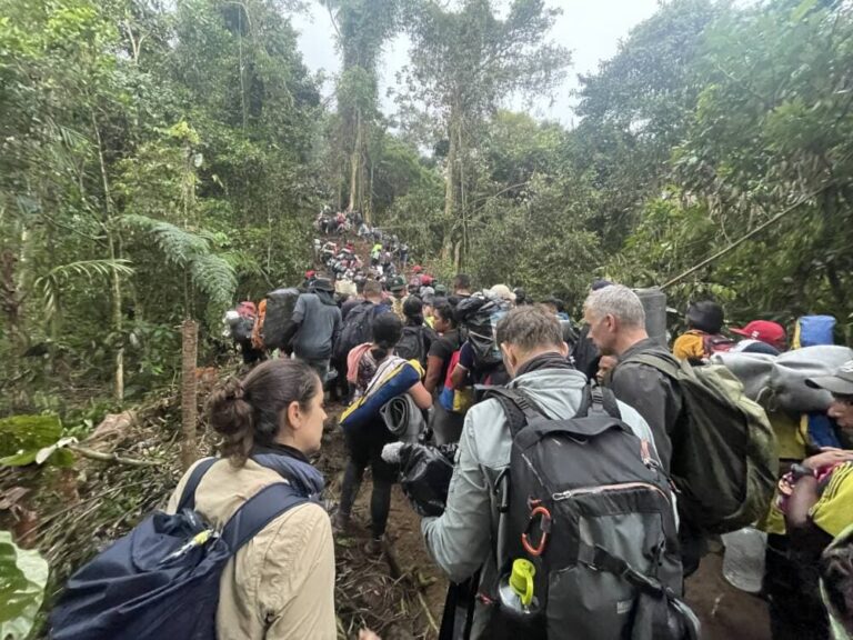 Nuevo informe de la Organización Internacional para las Migraciones: 5,000 ciudadanos afganos han muerto en rutas migratorias