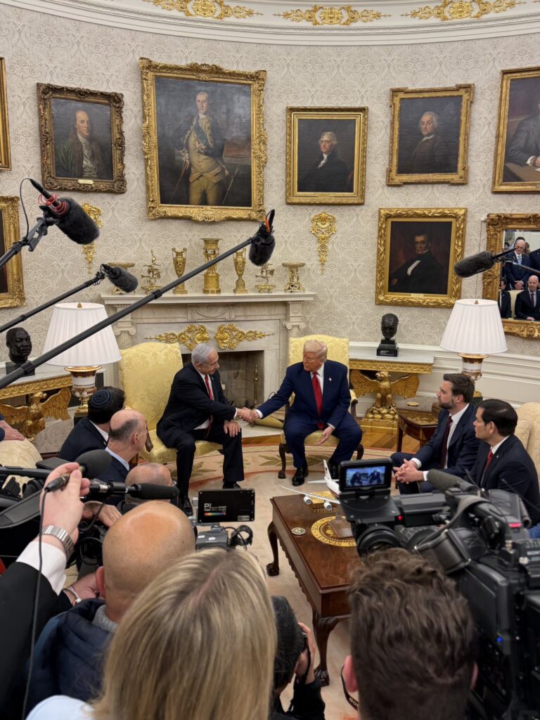Trump: Las negociaciones con Irán serán directas