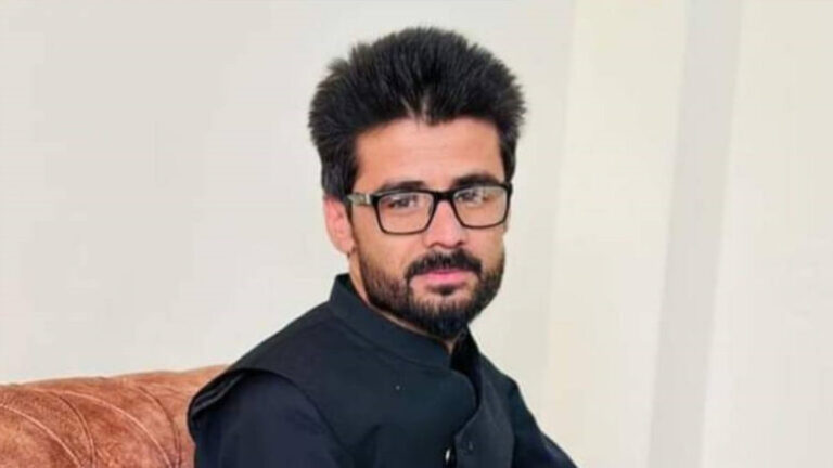 La inteligencia de los talibanes en Ghazni ha arrestado al director de una emisora radial