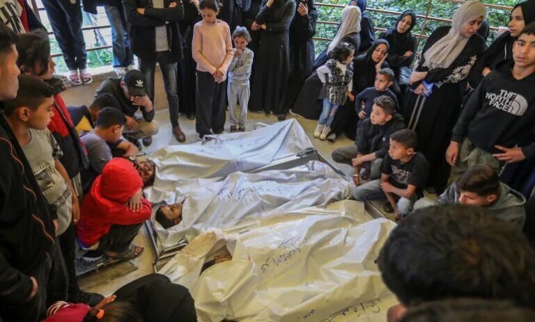 En los ataques israelíes de las últimas 24 horas en Gaza, 48 palestinos han muerto