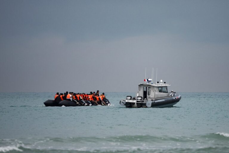 Un tribunal en Francia condenó a siete ciudadanos afganos por tráfico de migrantes